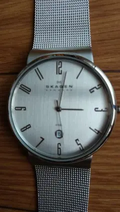 SKAGEN メッシュバンド 腕時計のサムネイル