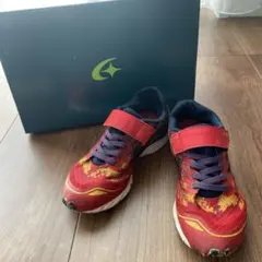 ムーンスター　スニーカー 箱付き　レッド/ネイビー　19 赤　運動靴　運動会