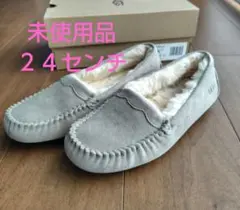 未使用品 UGG モカシン グレージュ スカラップドモック