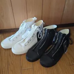 GU × UNDERCOVER ハイカットスニーカー 27.0cm 2色セットのサムネイル