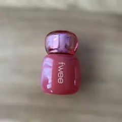 【お値下げ中！】fwee 3Dボリューミングティント 02 バニラデュー