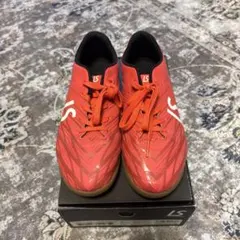 LUZ e SOMBRA フットサルシューズ 本体　24センチのサムネイル