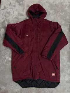 NIKE バーガンディ ナイロンジャケット　ベンチコート
