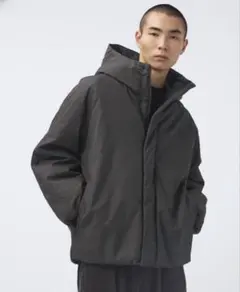 ☆ユニクロユー　UNIQLO U パフテックボリュームパーカ　M 美品☆