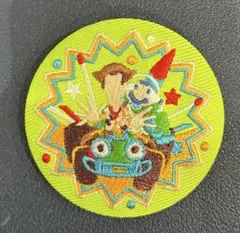 新品　Disney 刺繍缶バッジ　トイストーリー　ビスケット　缶バッジ　ウッディ