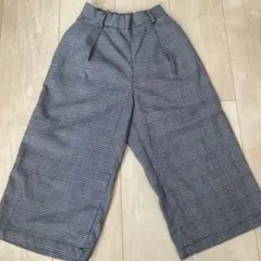 GU 130cm チェック柄ワイドパンツ（グレー・白）