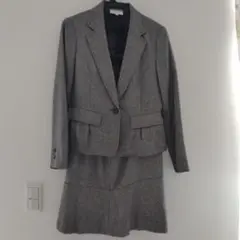 EMMA JAMES グレー スカートスーツ サイズ9