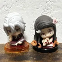 ✨期間限定出品・レア✨鬼滅の刃 すわらせ隊 7 遊郭編 禰豆子 宇髄 2点セット