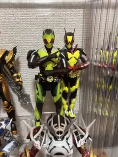 仮面ライダーゼロワン リアライジングホッパー&ゼロツー（イズver