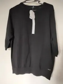 新品　未使用　Lサイズ　黒いニットセーター 5分袖 タグ付き　定価3938円