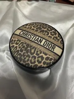 CHRISTIAN DIOR ヒョウ柄 クッションファンデーションケース