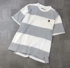 NIKE COURT ナイキボーダー Tシャツ グレー ホワイト　Ｍ