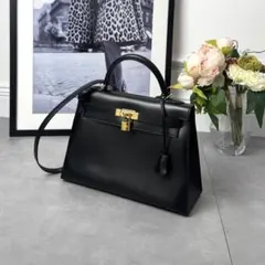 エルメス ケリー32 ボックスカーフ ブラック G金具 V字 □H刻印 - メルカリ