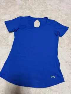 Mサイズ アンダーアーマー　シャツ