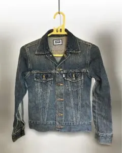 Item thumbnail for item 6e008eef-aba7-4b74-b893-bb4817e0b92f