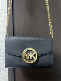 Michael Kors ブラック ショルダーバッグ MKロゴ