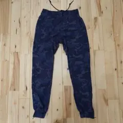 NIKE 迷彩柄ナイロンジョガーパンツ