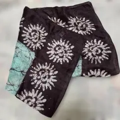 シルクスカーフ 黒とミントグリーン