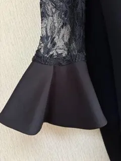 マメクロゴウチ Floral Lace Sleeve Dressワンピースのサムネイル