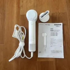 ニトリ ナノうるおいイオン美髪ドライヤー ホワイト - メルカリ