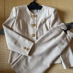 レディース　スーツ