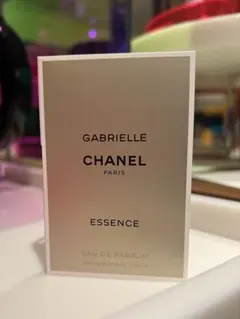 シャネル オードゥパルファム ガブリエル シャネル エッセンス 1.5ml