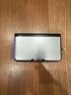 任天堂 ニンテンドー3DS LL シルバー
