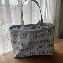 ライトな軽いんですバッグ キャスキッドソン シーチングラミネート生地で