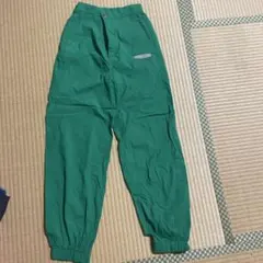 atmos pink ナイロンパンツ ジョガーパンツ グリーンのサムネイル
