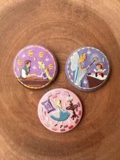2025年最新】ディズニー刺繍缶バッジセットの人気アイテム