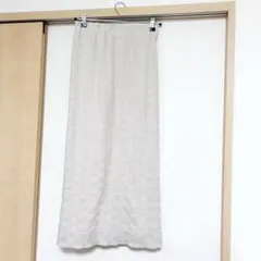 ほぼ未使用　アパートバイローリーズ　シャーリング　タイト　Iライン　スカートのサムネイル
