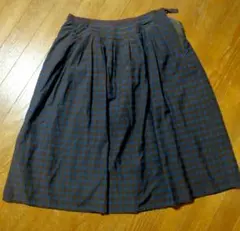 スカート　青と茶色のチェック