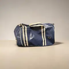 FRED PERRY ネイビー ドラムバッグ