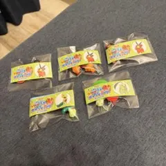 ま*る様 【セット】チョコエッグ ポケモン 旅立ちの３匹 ポカブ3匹 キモリ チ