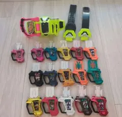 仮面ライダー エグゼイド ゲーマドライバー&ガシャット16個全て電池交換済