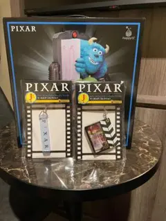 PIXAR モンスターズ・インクhappyラス1くじフィギュアキーホルダーセット