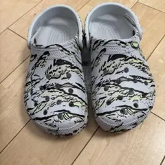 Item thumbnail for item edab3025-bef7-47aa-b702-c1b47e251f94