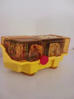 ポケモン カード収納ボックス イエロー