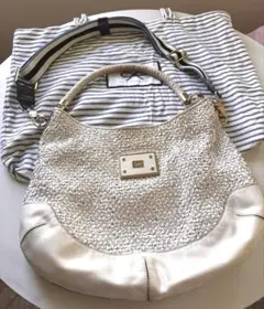 ANYA HINDMARCH 編み込みレザー ショルダーバッグ ホワイトのサムネイル