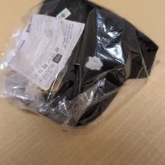 メタモン　ロゴ付き 黒 キャップ