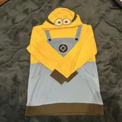 ミニオンパーカー　フリーサイズ