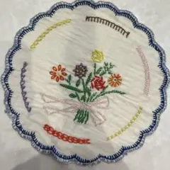 刺繍ランチョンマット　ハンドメイド