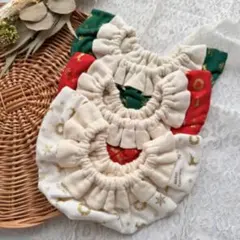 土日限定価格★赤×金★ ふわふわフリルのクリスマススタイ パーティのおめかしに♡