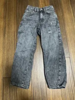 子供用グレー長ズボン サイズ7