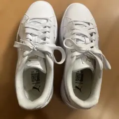 PUMA カルメン　ホワイト スニーカー 厚底ゴールドロゴ　25センチ