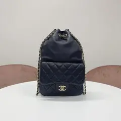 シャネル マトラッセ ラムスキン ココマーク ターンロック リュック ネイビー