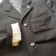美品◆ピンバッジ付きBURBERRYスーツ130男児◆入学式