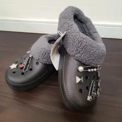 crocs デュアルコンフォート ブラックサンダル