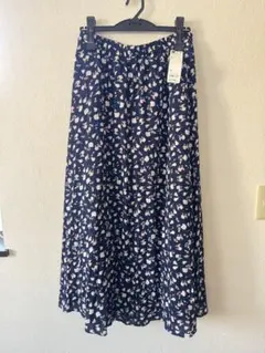 GU プリーツロングスカート（花柄）　春夏物