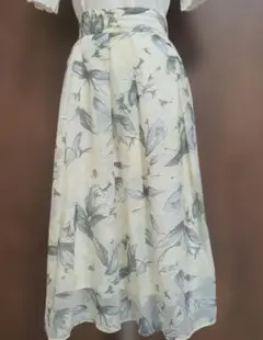 ジルスチュアート Jill Stuart 花柄 フレアロングスカート サイズMのサムネイル